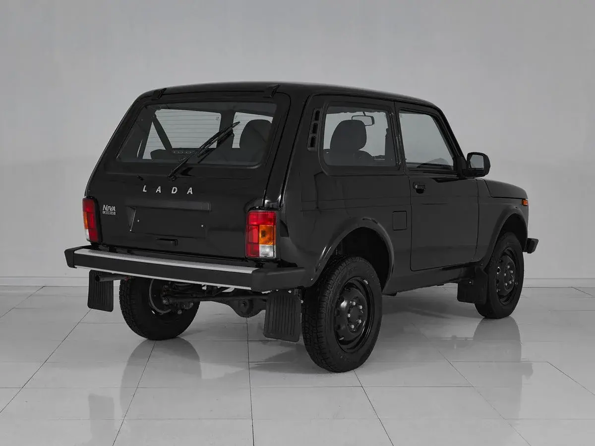 Lada Niva Legend