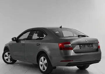 Skoda Octavia Вид 4