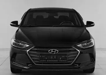 Hyundai Elantra Вид 2