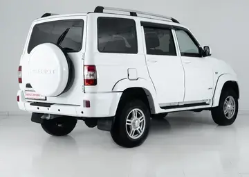 UAZ Патриот Вид 4