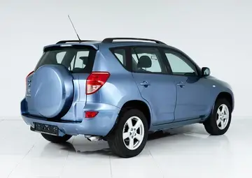 Toyota RAV4 Вид 4