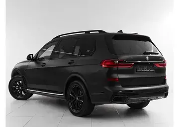 BMW X7 Вид 4