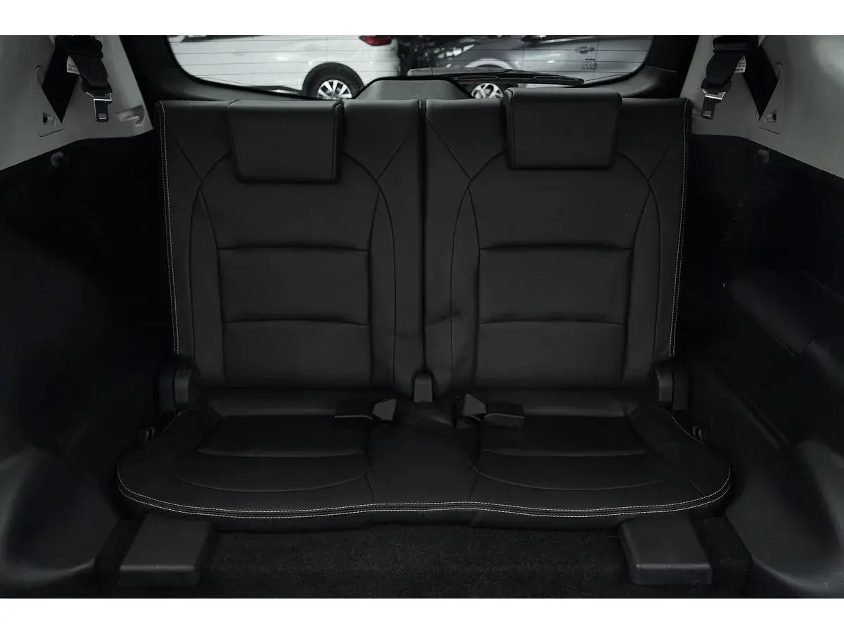 Nissan Qashqai+2