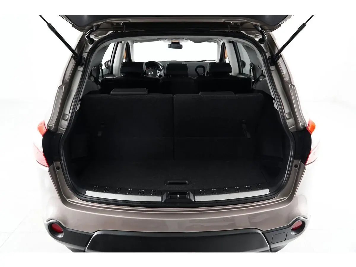 Nissan Qashqai+2