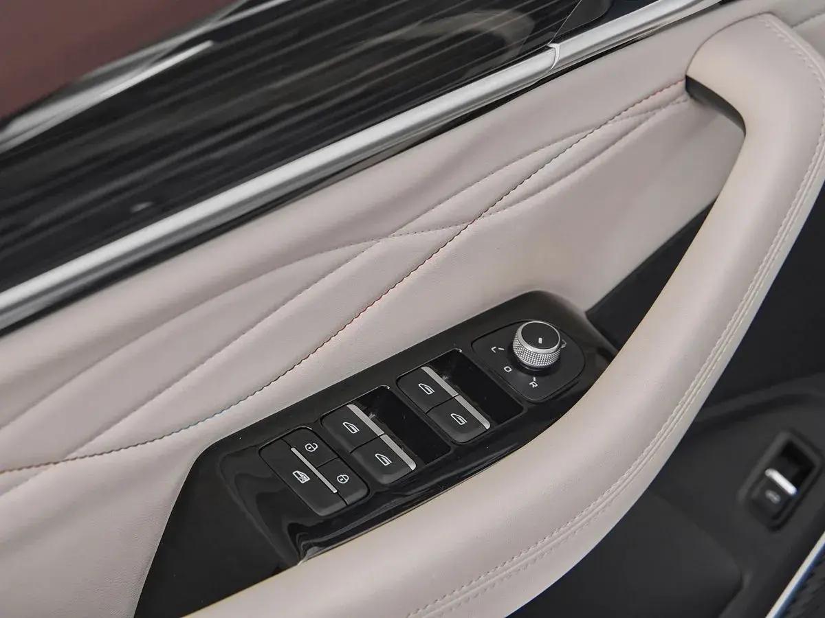 Geely Monjaro