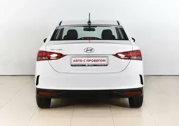 Hyundai Solaris Вид 4