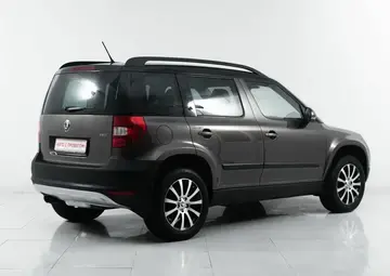 Skoda Yeti Вид 4