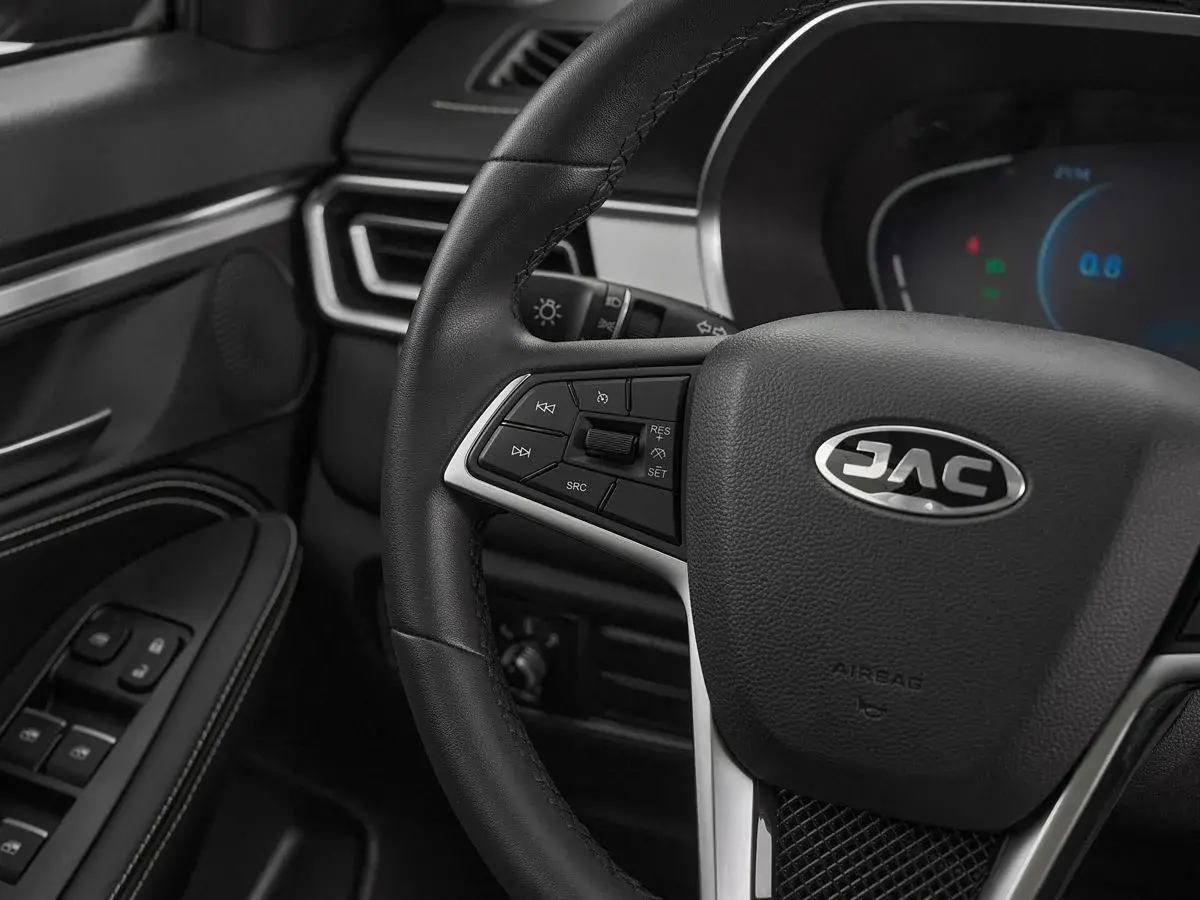 Jac J7