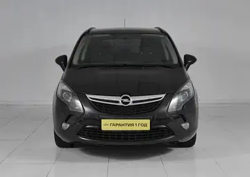 Opel Zafira Вид 2