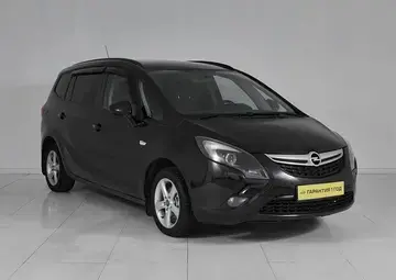 Opel Zafira Вид 3