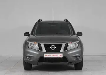 Nissan Terrano Вид 2
