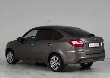 Lada Granta Вид 4