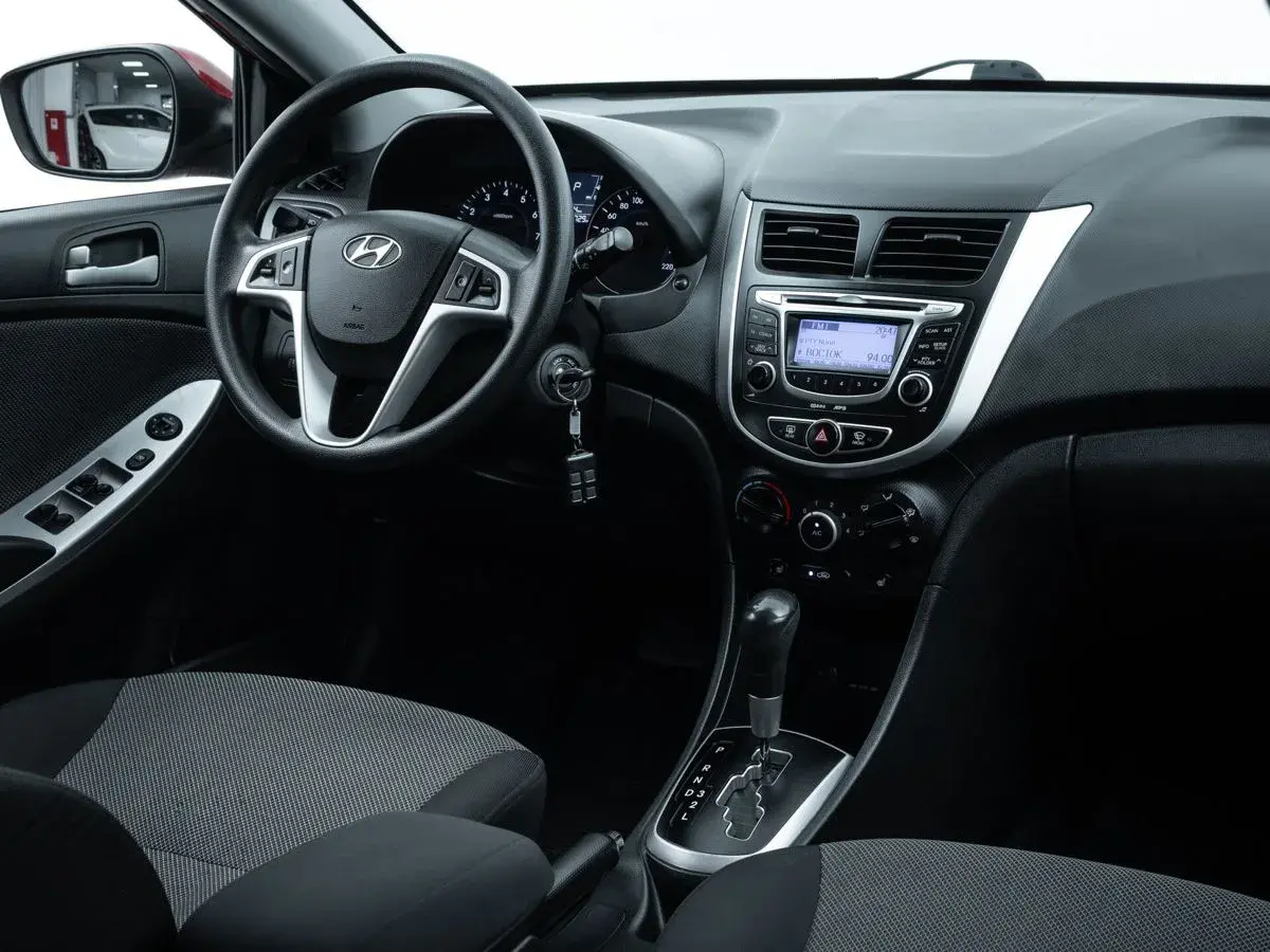 Hyundai Solaris