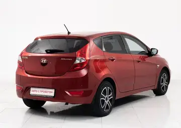 Hyundai Solaris Вид 4