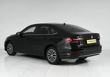 Volkswagen Jetta Вид 4