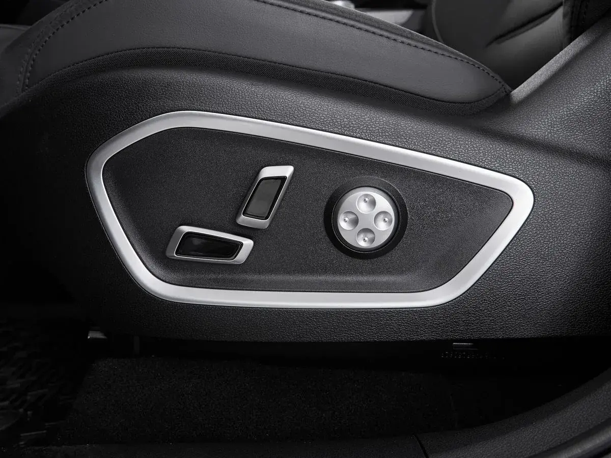 Geely Tugella
