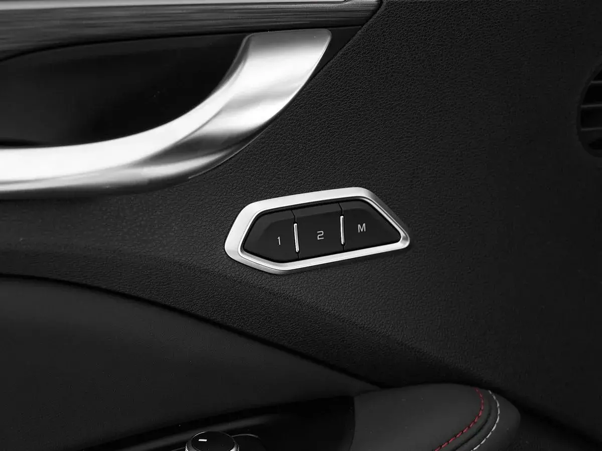 Geely Tugella