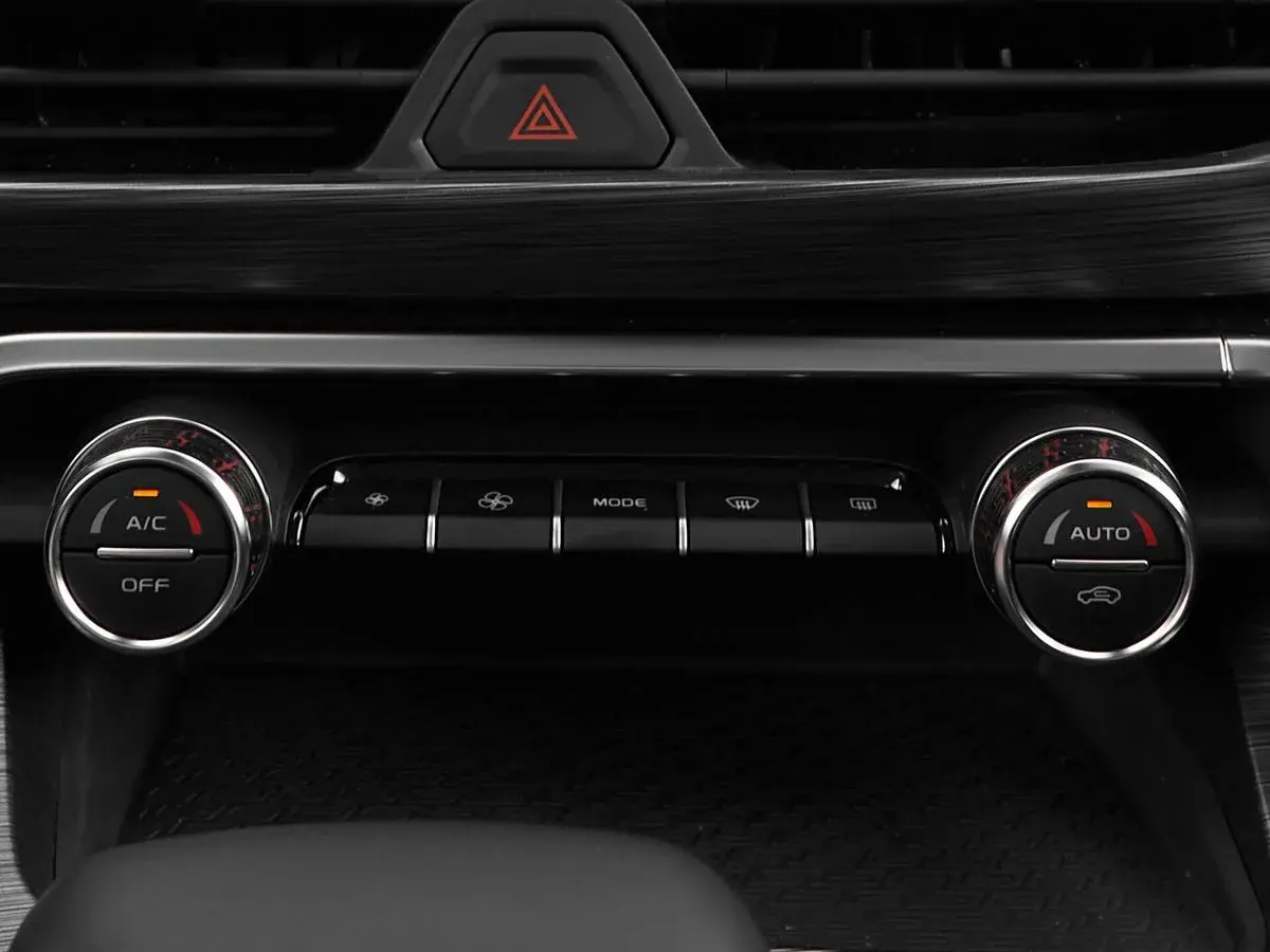 Geely Tugella