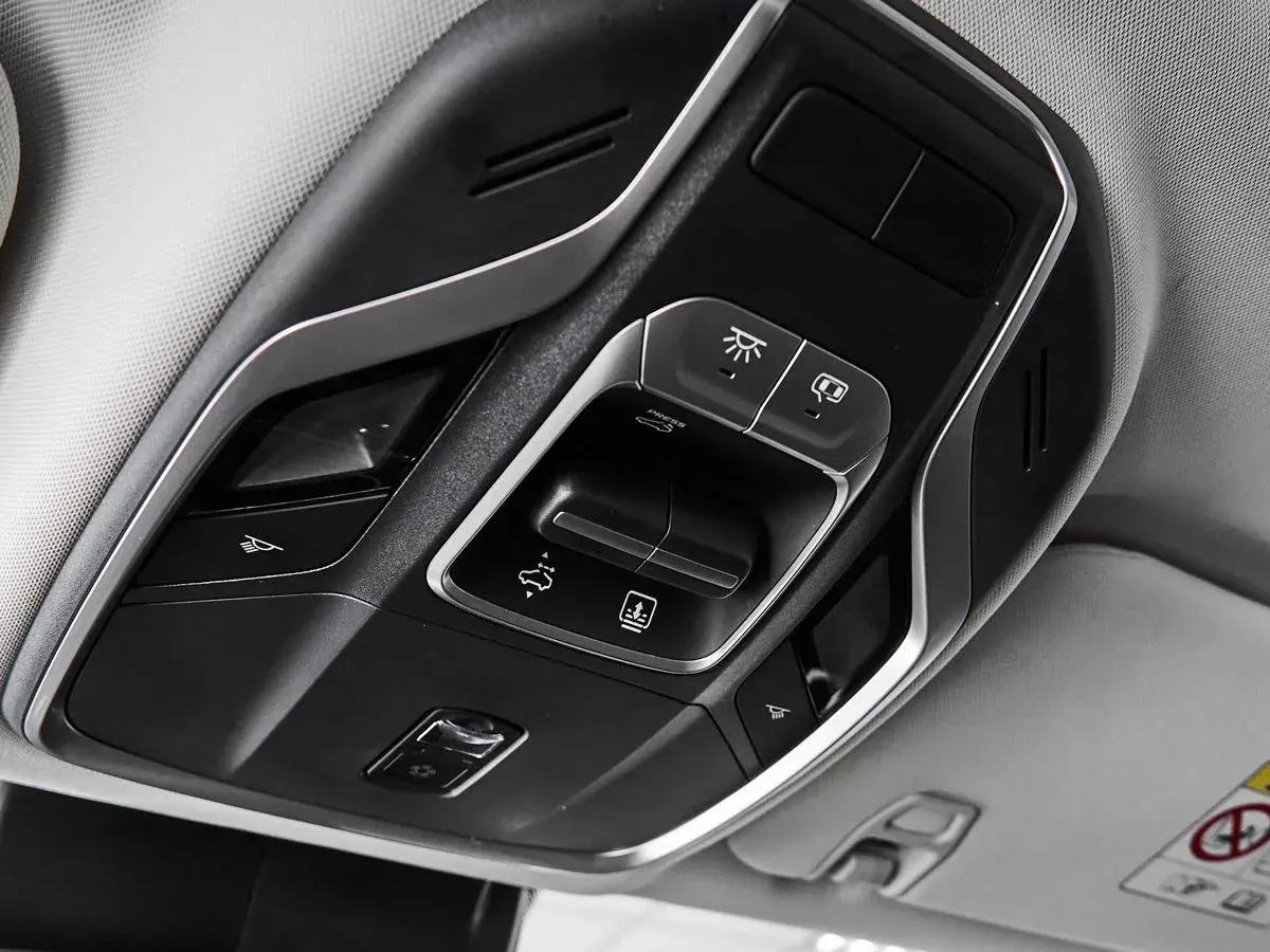 Geely Tugella