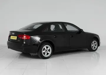 Audi A4 Вид 4