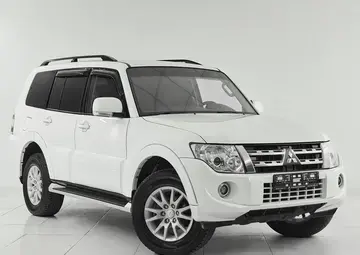 Mitsubishi Pajero Вид 3
