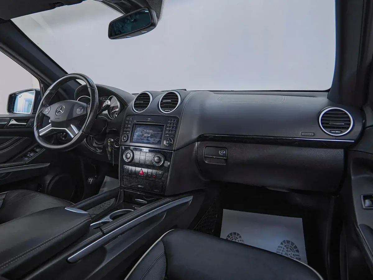 Mercedes benz M-Класс