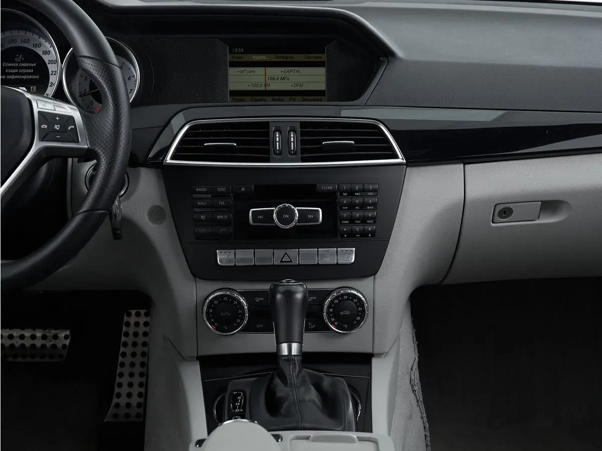 Mercedes benz C-Класс