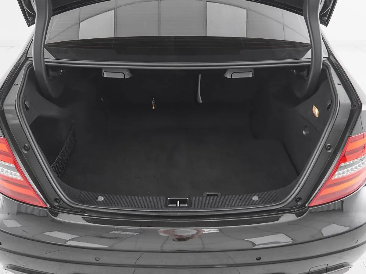 Mercedes benz C-Класс