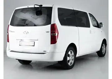 Hyundai Grand Starex Вид 4