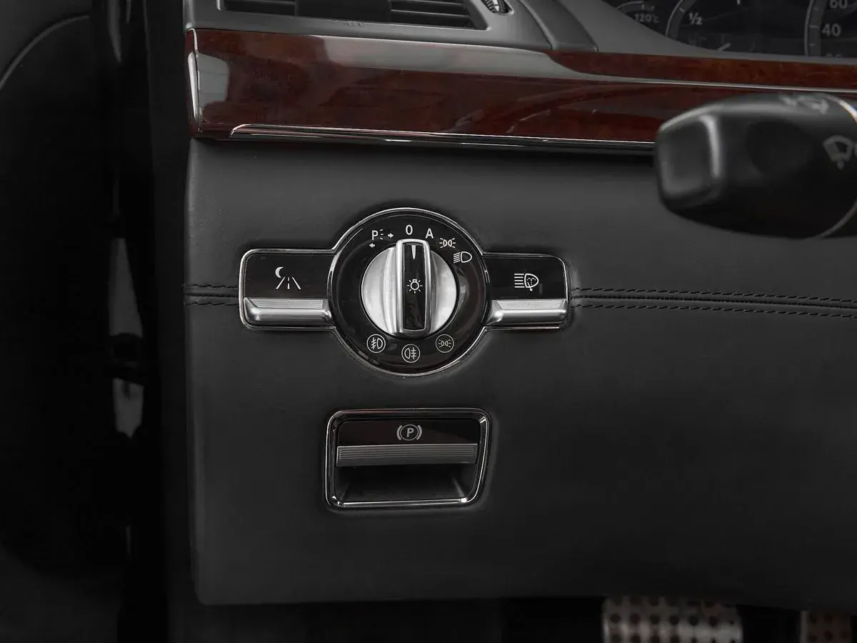 Mercedes benz S-Класс