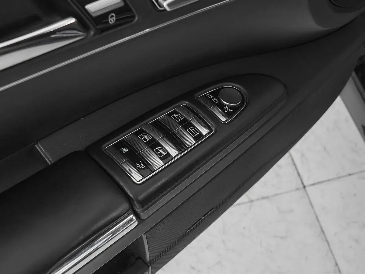 Mercedes benz S-Класс