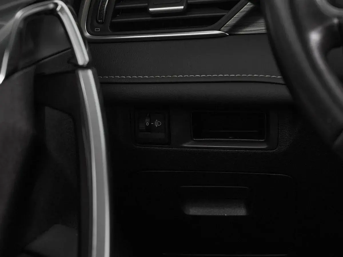 Geely Atlas Pro