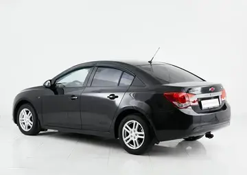 Chevrolet Cruze Вид 4