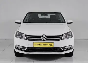 Volkswagen Passat Вид 2