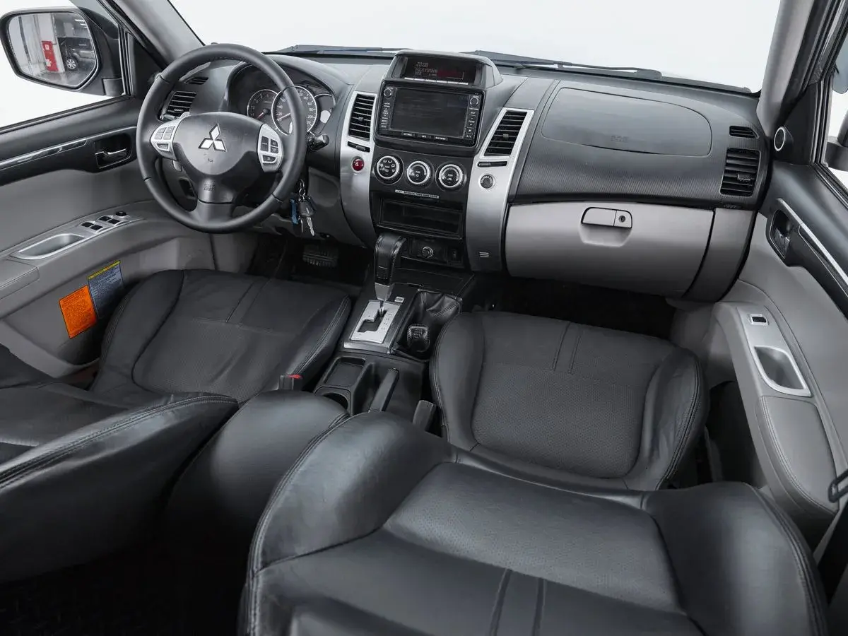 Mitsubishi Pajero Sport
