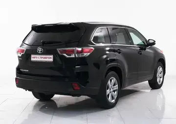 Toyota Highlander Вид 4