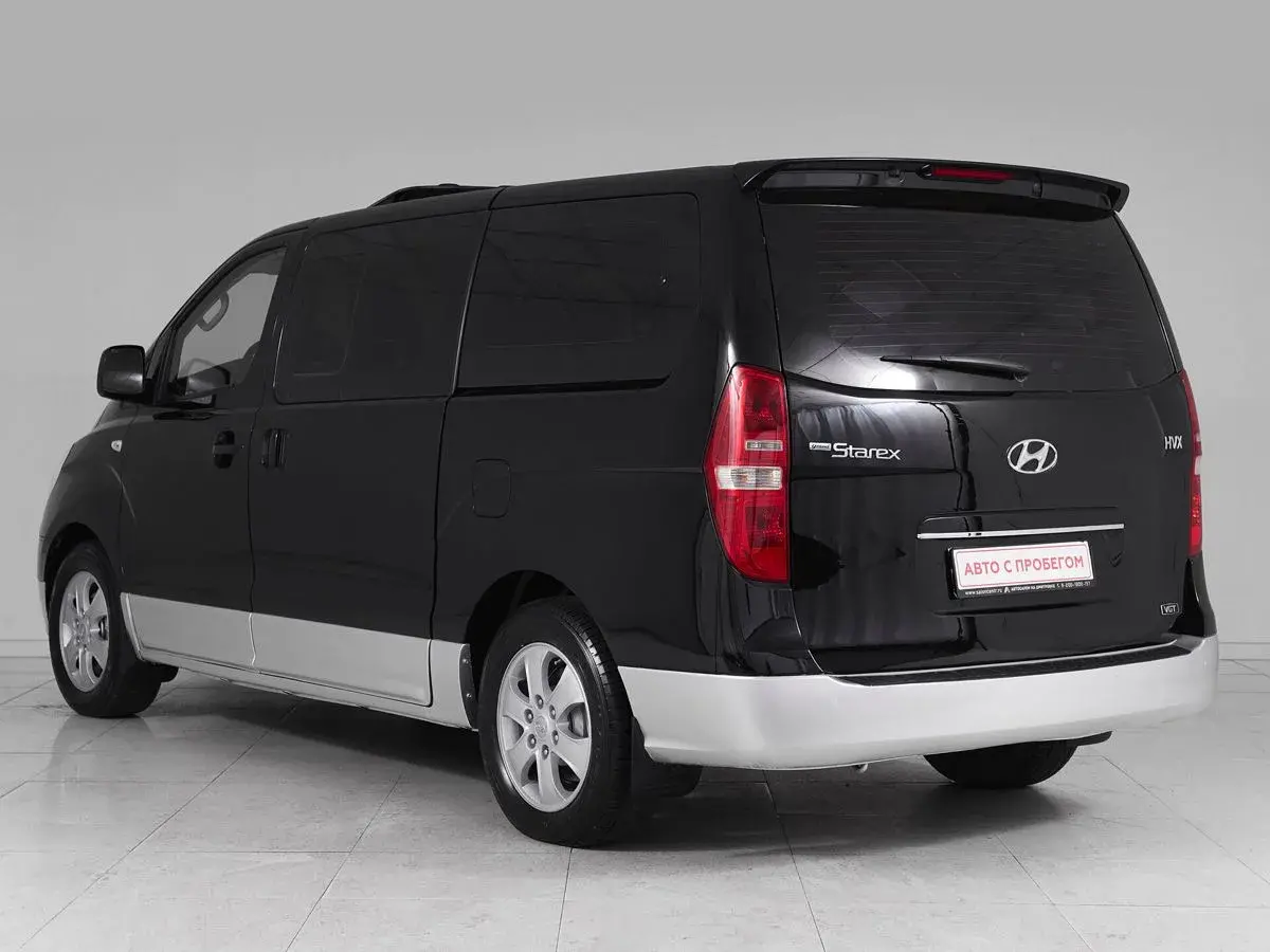 Hyundai Grand Starex