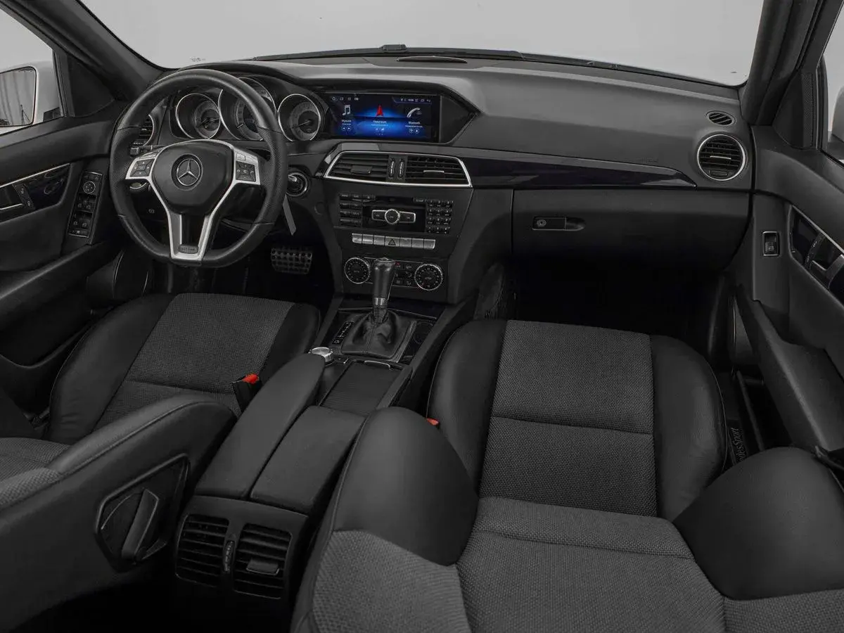 Mercedes benz C-Класс
