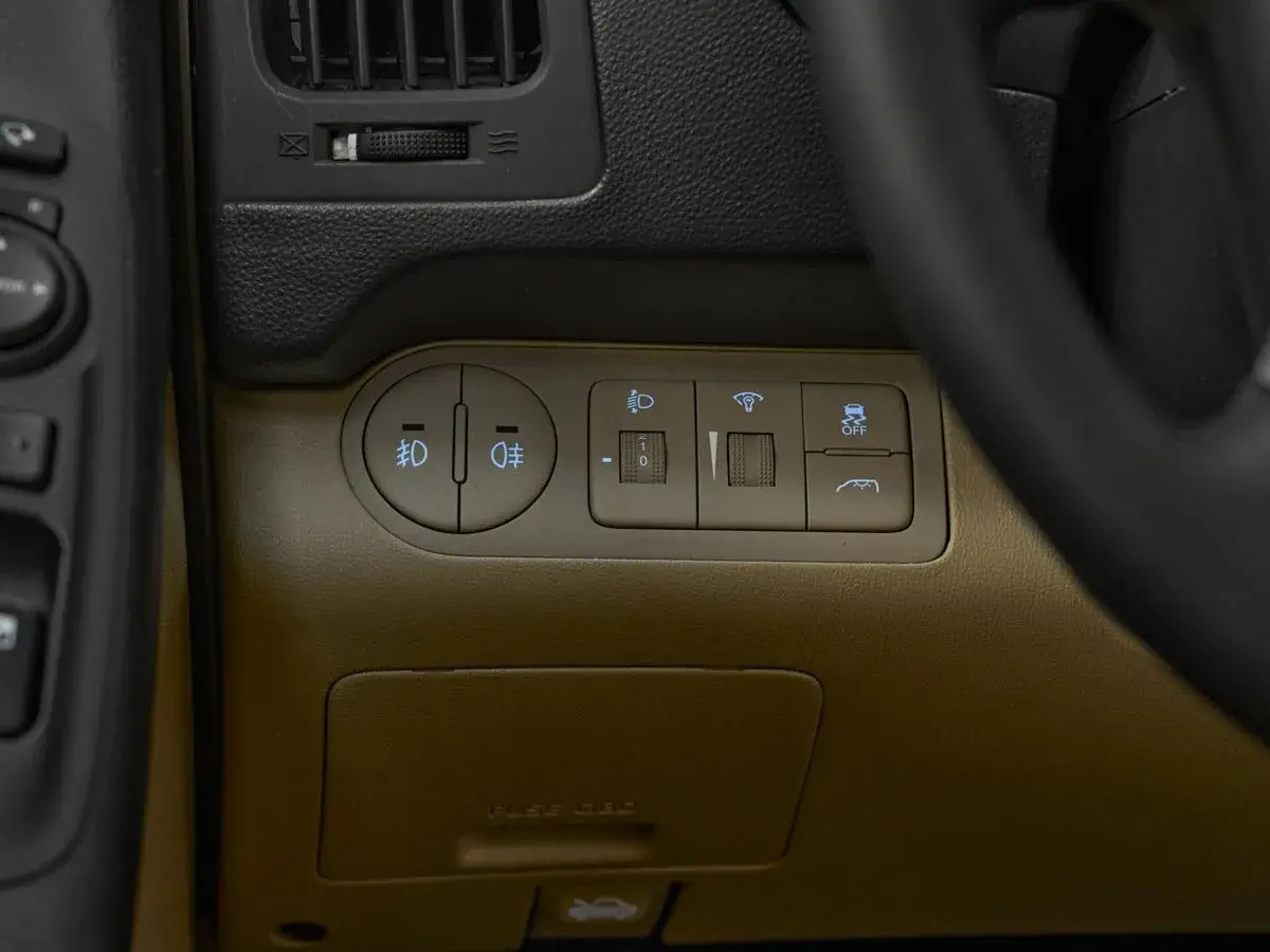 Hyundai H-1