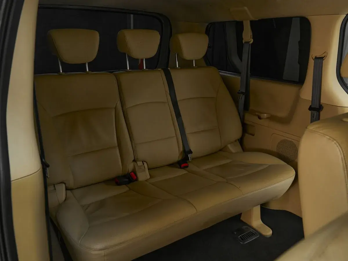 Hyundai H-1