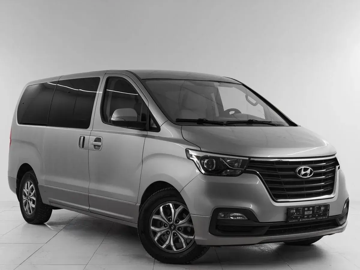 Hyundai H-1