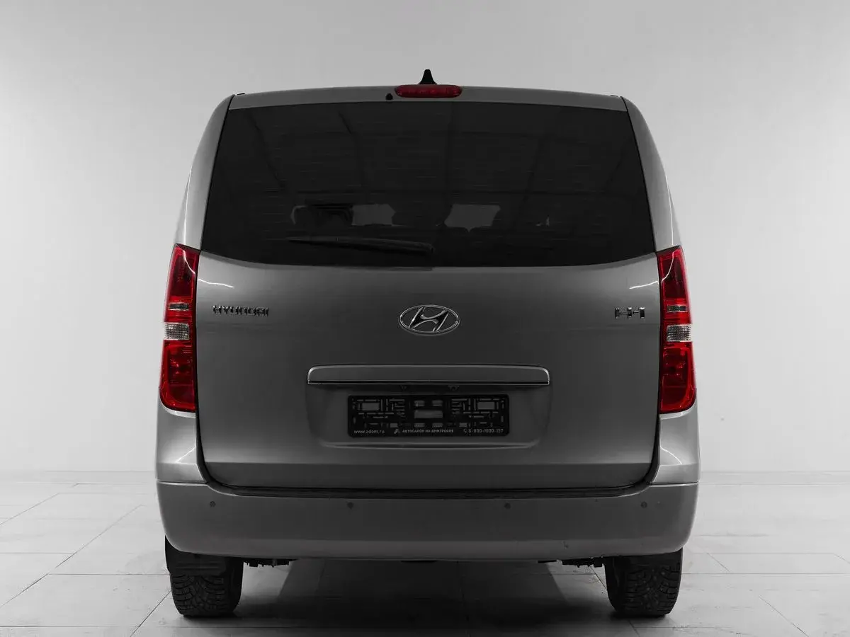Hyundai H-1