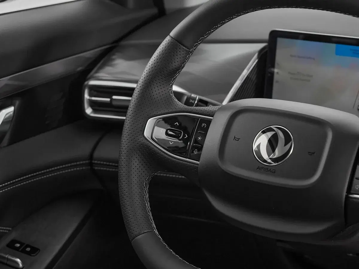 Dongfeng Mage