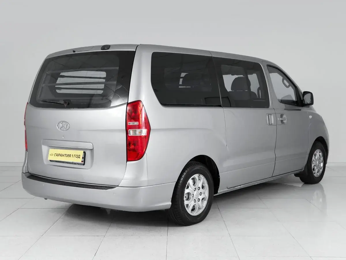 Hyundai Grand Starex