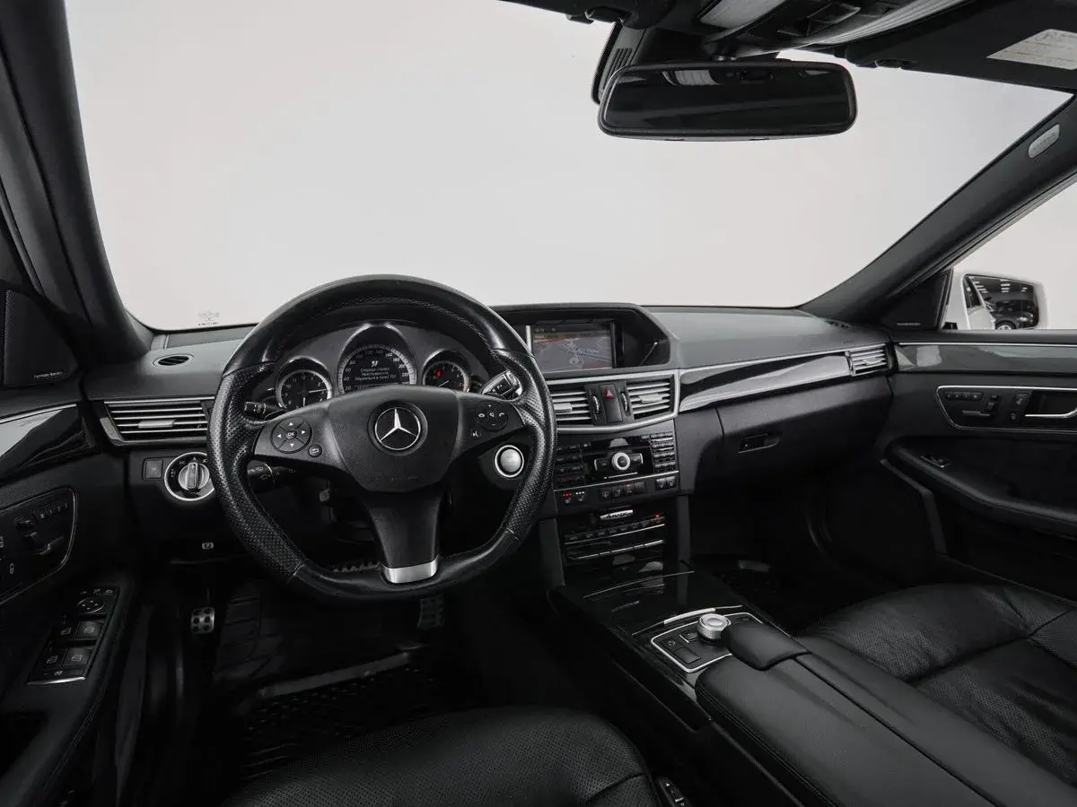 Mercedes benz E-Класс