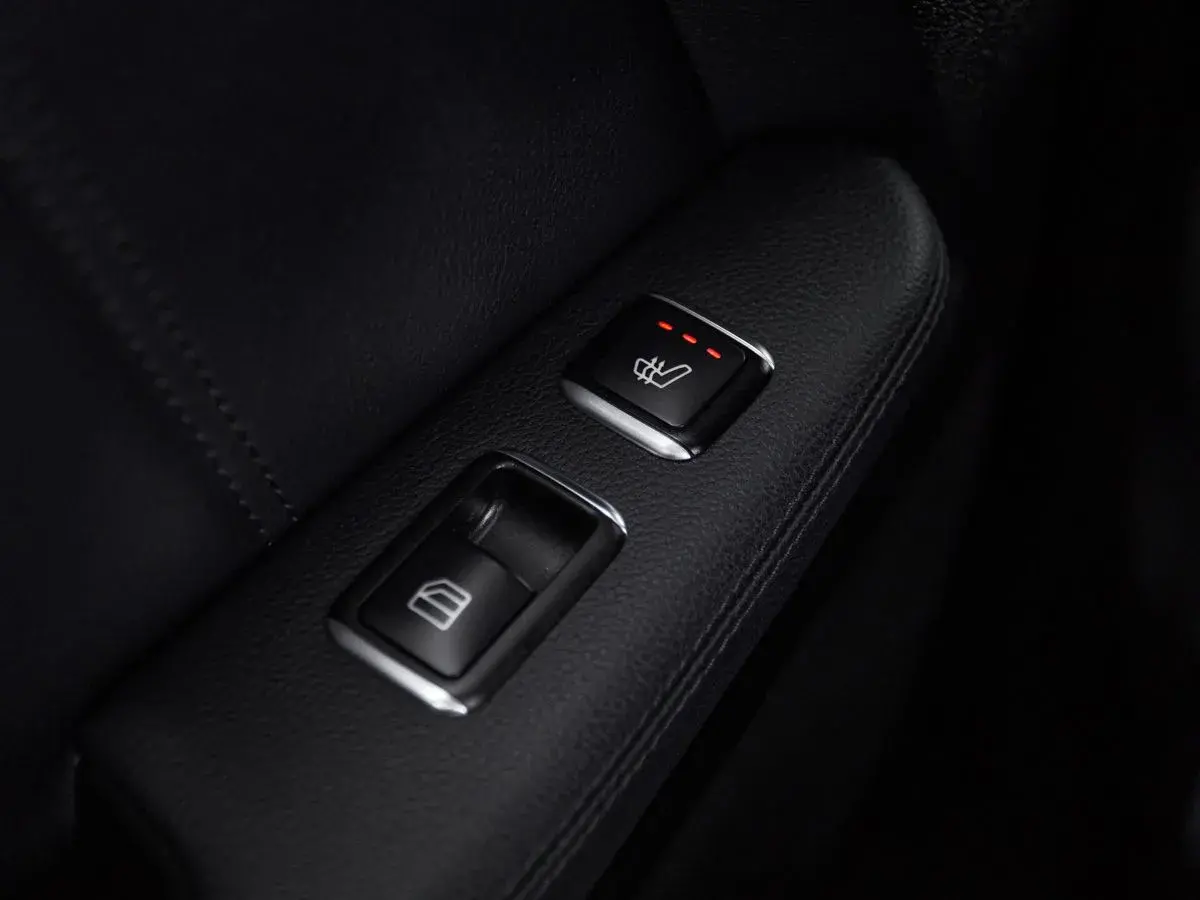 Mercedes benz E-Класс