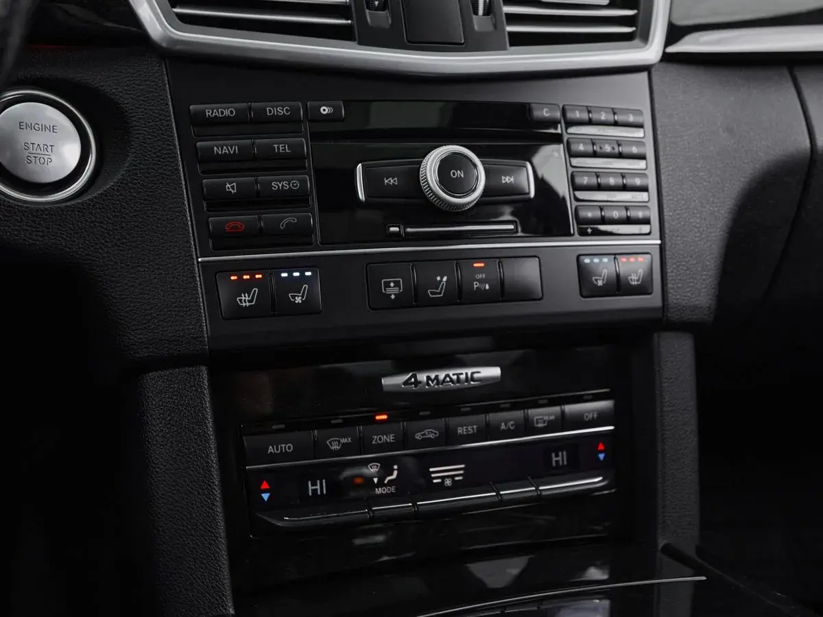 Mercedes benz E-Класс