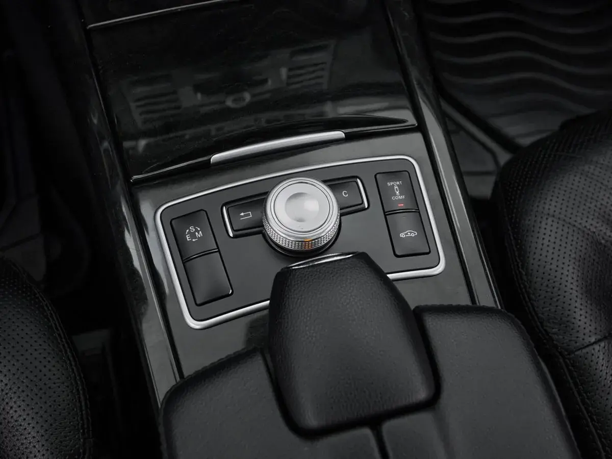 Mercedes benz E-Класс