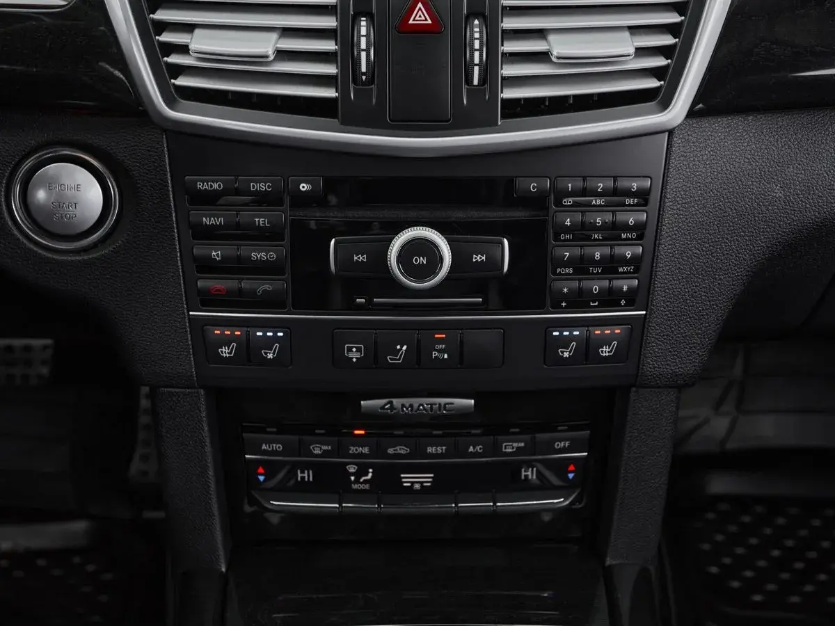 Mercedes benz E-Класс