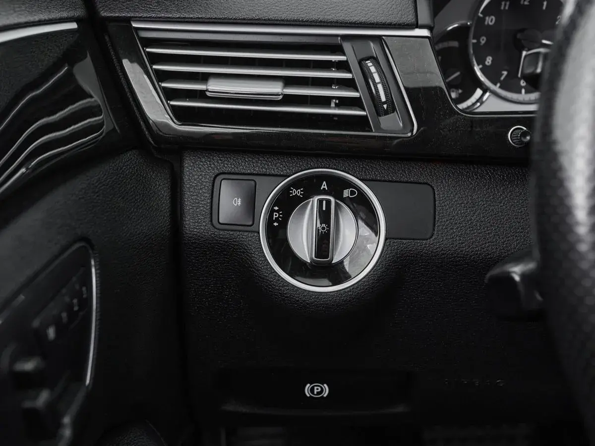 Mercedes benz E-Класс